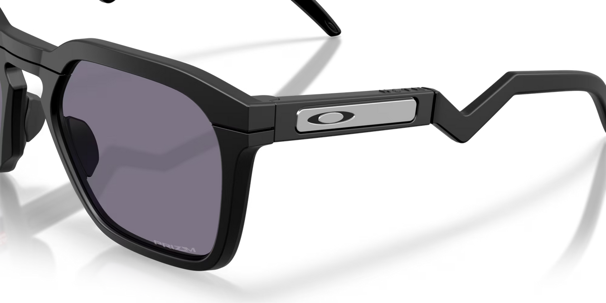 OAKLEY •  HSTN SQ MATTE BLACK PRIZM GREY