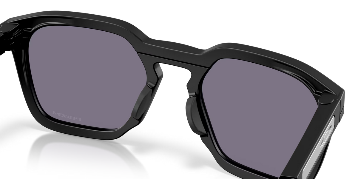 OAKLEY •  HSTN SQ MATTE BLACK PRIZM GREY